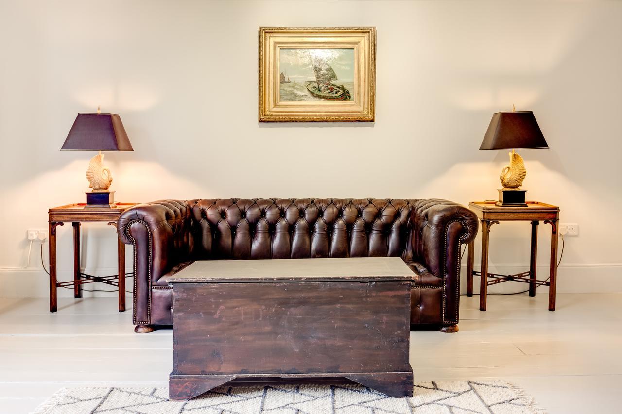 Stunning Seaside Georgian Townhouse With Sea Views Villa Hastings Bagian luar foto