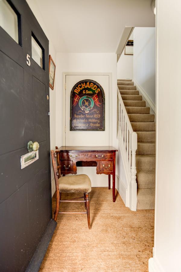 Stunning Seaside Georgian Townhouse With Sea Views Villa Hastings Bagian luar foto