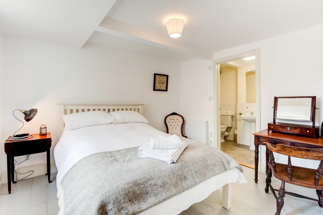 Stunning Seaside Georgian Townhouse With Sea Views Villa Hastings Bagian luar foto